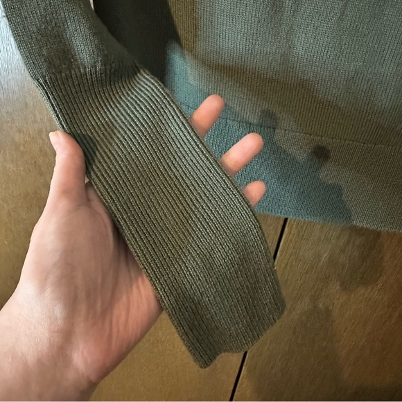 Aritzia Wilfred forest green Wool Cyprie Mock Neck Turtleneck Sweater Sz xxs - Picture 7 of 13